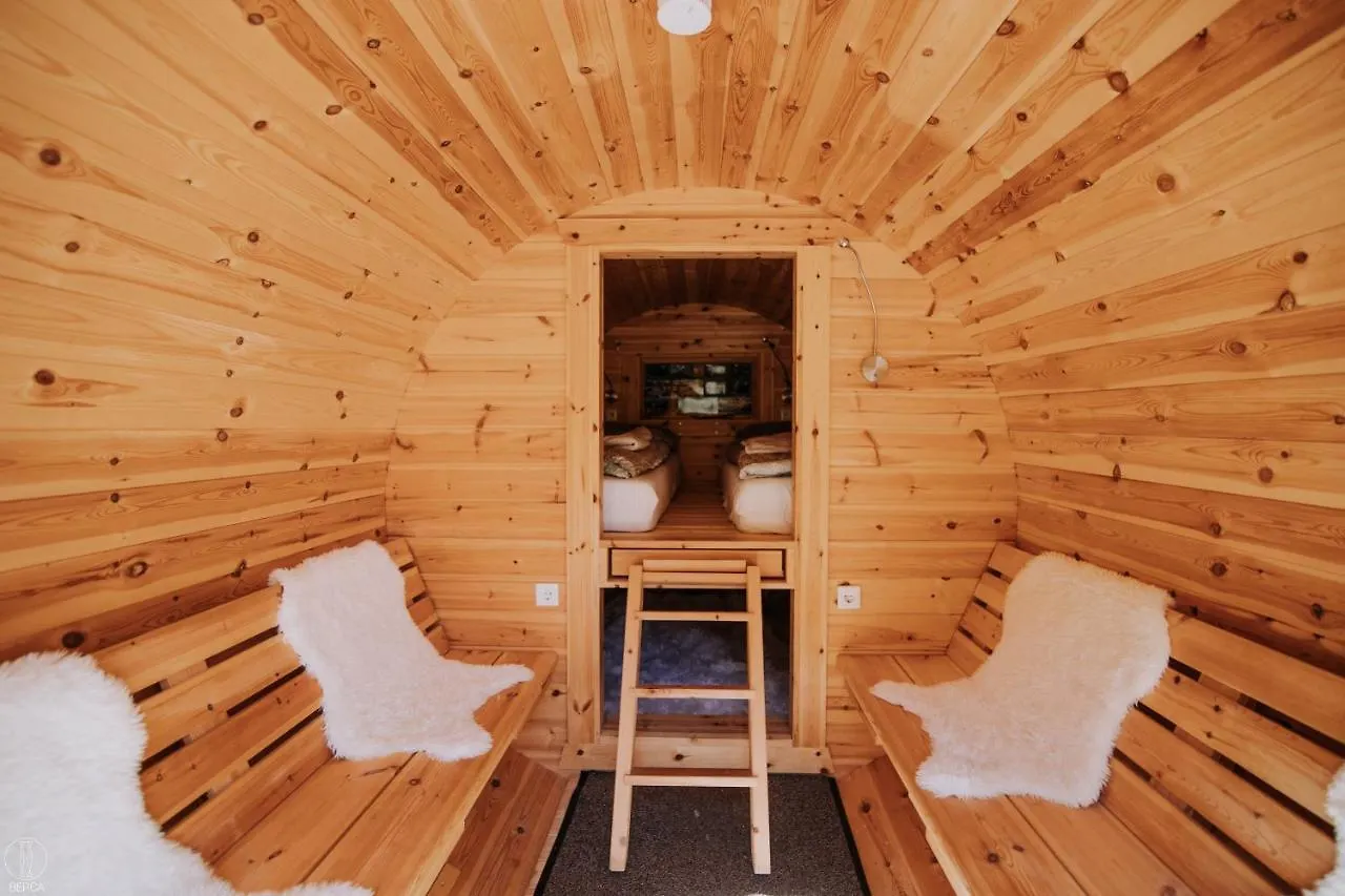 Hochalm-Premium-Campingfass Auf 1705 M, No Car Access contacts